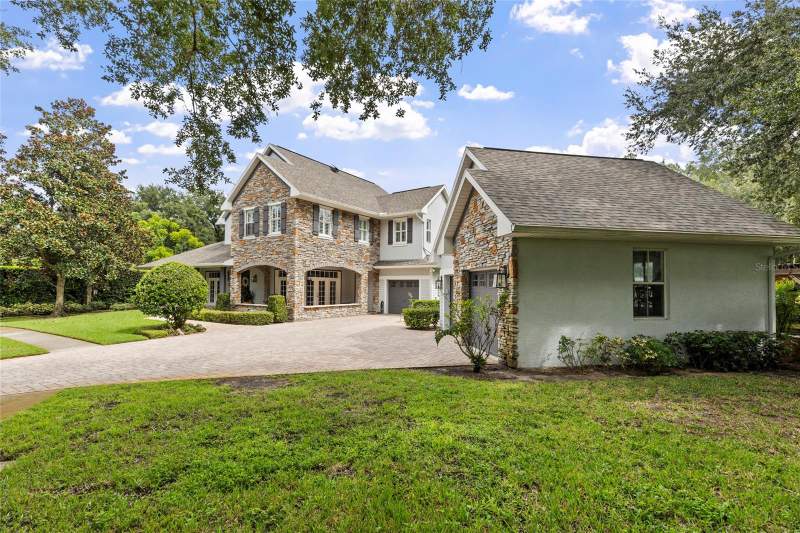 5 bedroom Single Family Residence at 19601 Eagle Crest Drive, Eagle Crest Sub, Lutz — photo 2