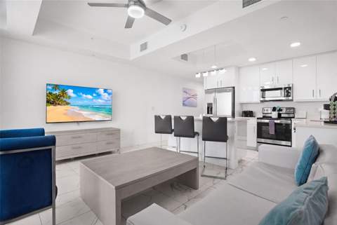 11500 Gulf Boulevard #603, Treasure Island FL - photo 9 of 49