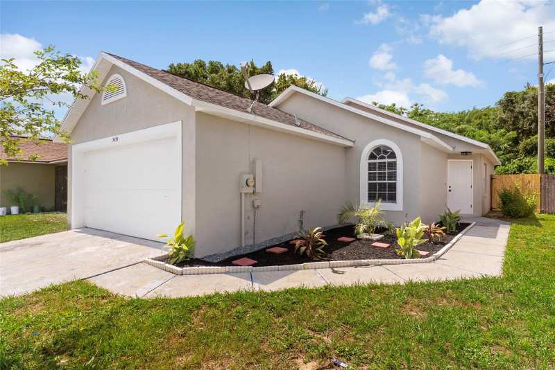 3 bedroom Single Family Residence at 5459 Seedling Lane, Cedar Village Ph 02, Orlando — photo 1