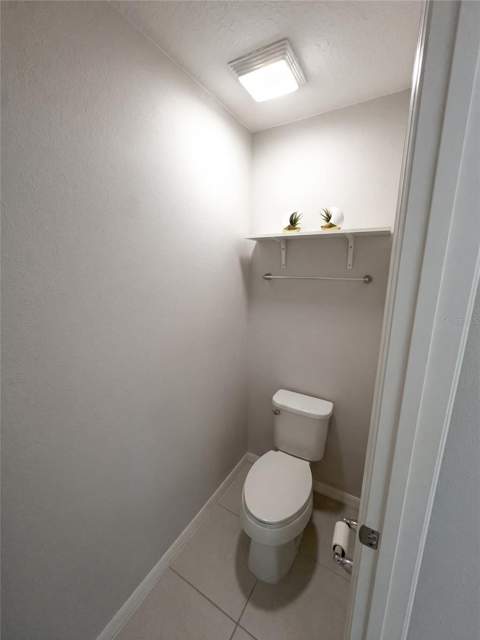 352 Blue Lake Circle, Kissimmee FL - photo 14 of 27