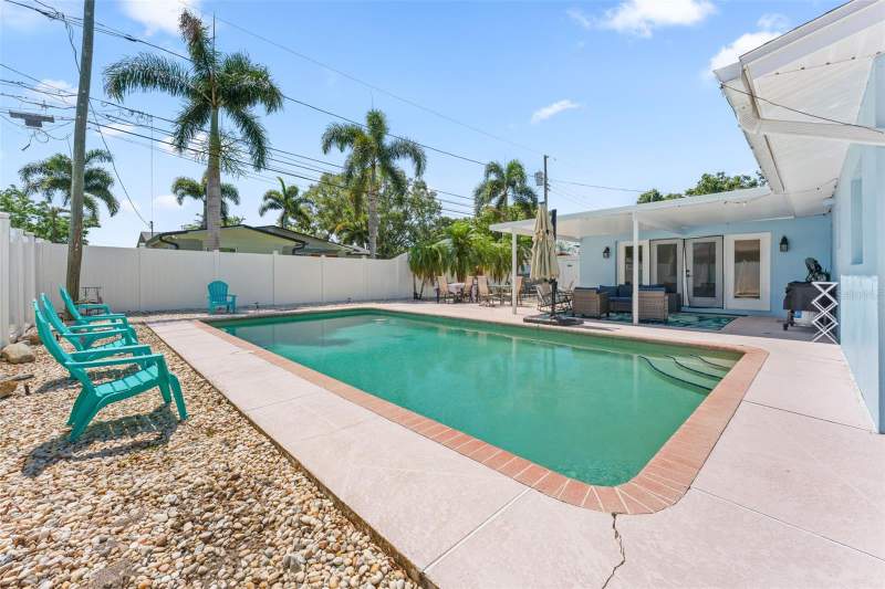 4 bedroom Single Family Residence at 2833 56th Lane, Westgate Heights North, St Petersburg — photo 4