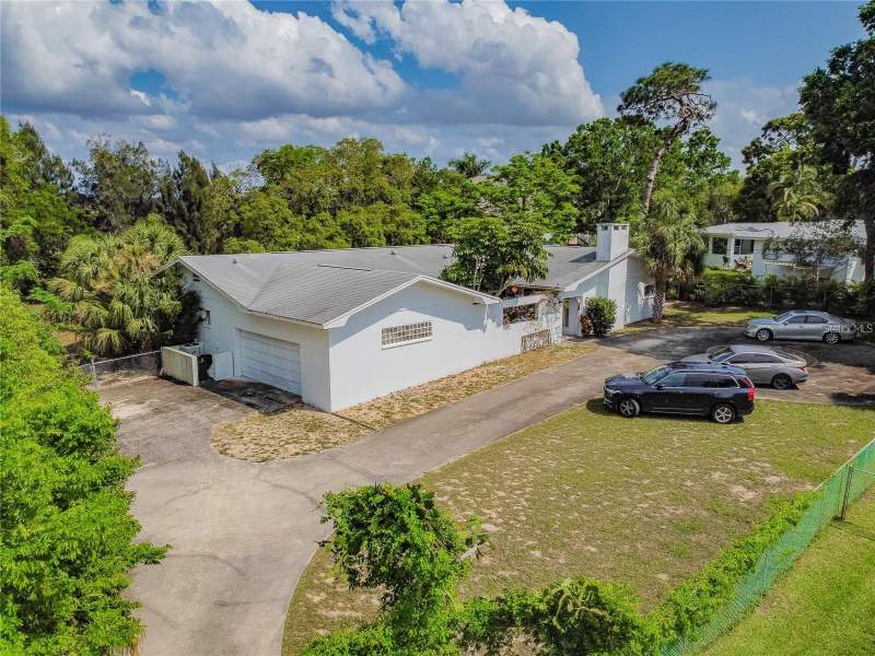3 bedroom Single Family Residence at 425 Craig Drive, Lake Butler Villa Cos Sub, Tarpon Springs — photo 2