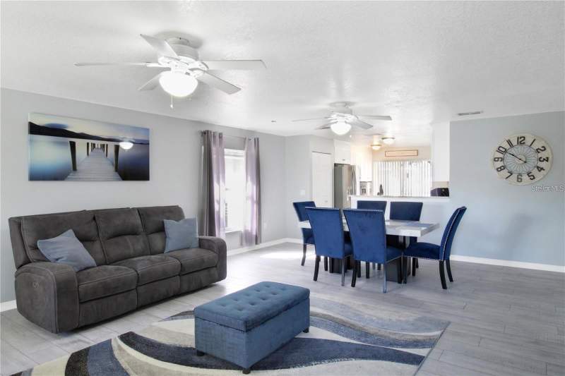 4 bedroom Single Family Residence at 15427 Winter Breeze Lane, Hidden Creek At West Lake, Wimauma — photo 4