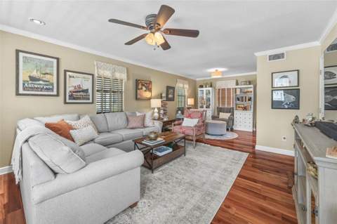6337 Cedar Street, St Petersburg FL - photo 14 of 53