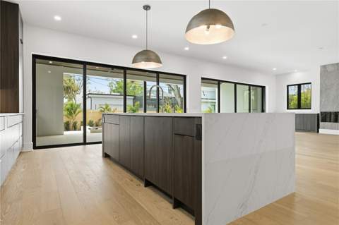 2517 N Riverside Dr, Tampa FL - photo 17 of 67