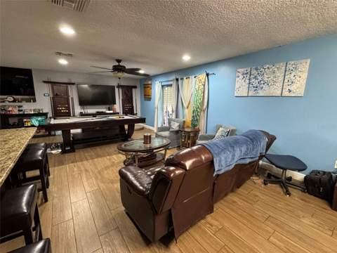 513 Oakcrest Street, Altamonte Springs FL - photo 9 of 32