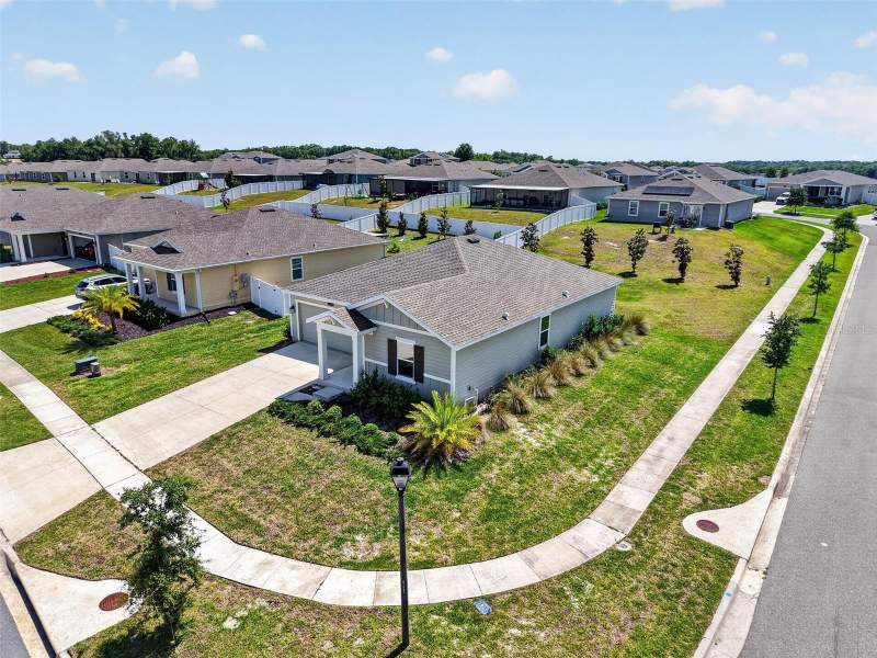 3 bedroom Single Family Residence at 5354 Travertine Street, Stoneybrook Hills, Mount Dora — photo 2