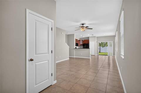 7617 Ginger Lily Court, Tampa FL - photo 14 of 39