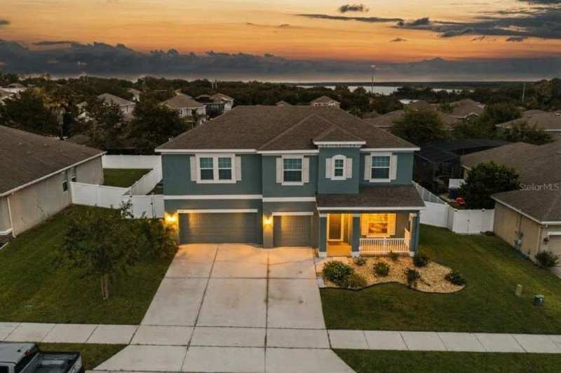 5 bedroom Single Family Residence at 3026 Zander Drive, Grand Island Reserve, Grand Island — photo 1