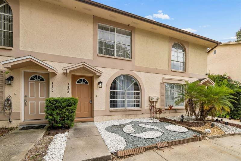2 bedroom Townhouse at 1403 BRIGADOON DRIVE, BRIGADOON OF CLEARWATER, CLEARWATER — photo 2