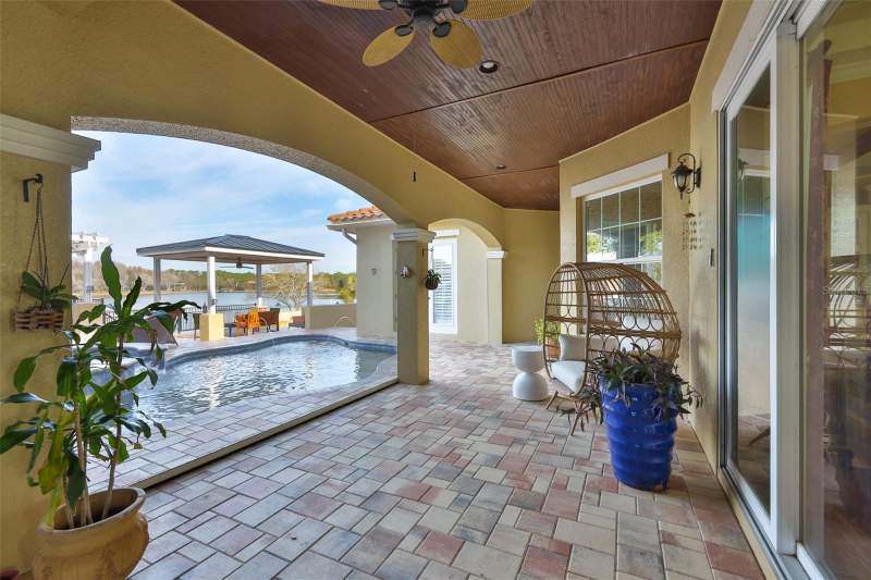 5 bedroom Single Family Residence at 10517 Tarpon Springs Road, Swan Cove, Odessa — photo 4