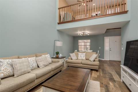 10429 La Mirage Court, Tampa FL - photo 9 of 44