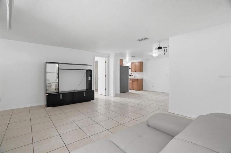 4 bedroom Single Family Residence at 8855 53rd Way, Greendale Estates 1st Add, Pinellas Park — photo 5