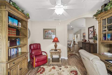 6781 Basswood Circle, Zephyrhills FL - photo 18 of 33