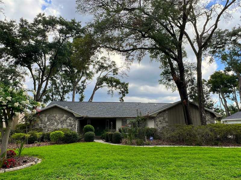 3 bedroom Single Family Residence at 6328 N Queensway Drive, Theresa Arbor, Temple Terrace — photo 1