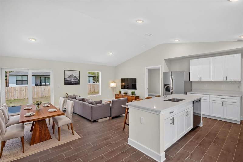 3 bedroom Single Family Residence at 3254 Plymouth Street, Port Charlotte Sec 013, Port Charlotte — photo 2