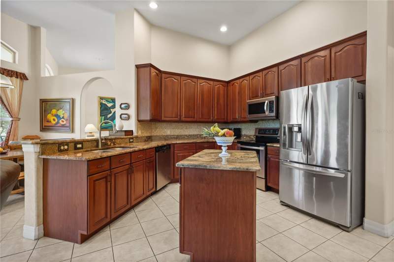 4 bedroom Single Family Residence at 4332 Fawn Meadows Circle, Dearcroft At Legends, Clermont — photo 5