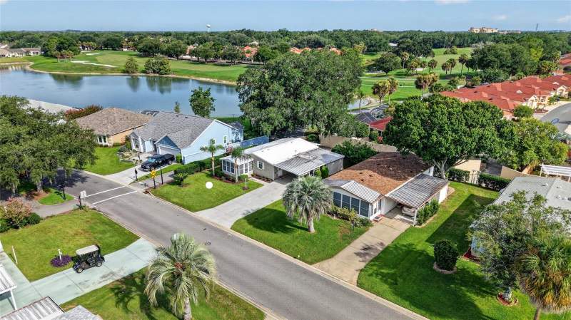 2 bedroom Manufactured Home at 1215 Panama Place, The Villages, The Villages — photo 4