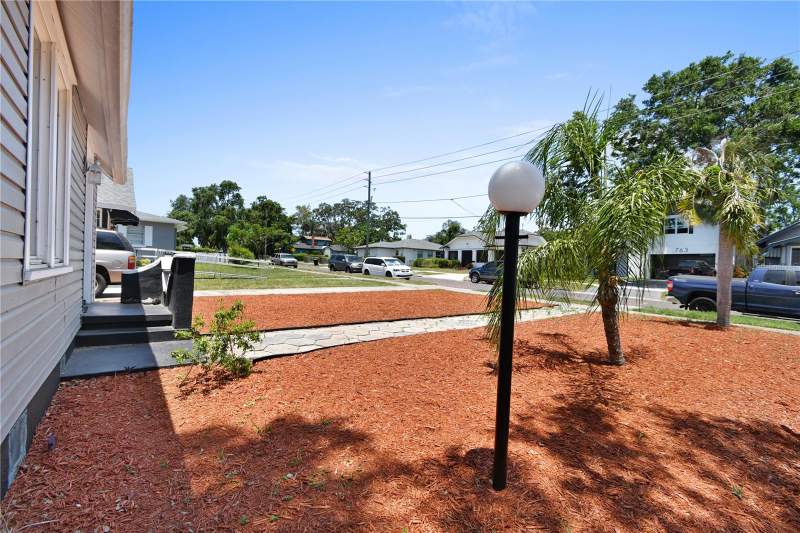 3 bedroom Single Family Residence at 766 13th Avenue, Royal Poinciana, St Petersburg — photo 4
