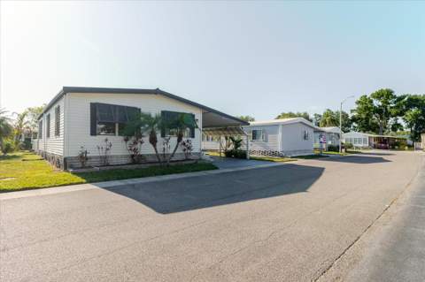 372 Cobia Way, Oldsmar FL - photo 8 of 52