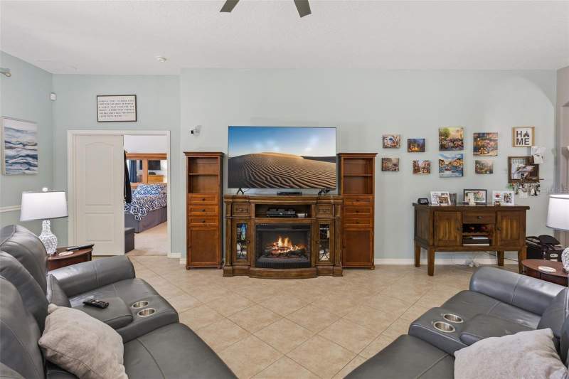 3 bedroom Single Family Residence at 220 Bayou Bend Road, Groveland Cascades Groveland Ph 01, Groveland — photo 4