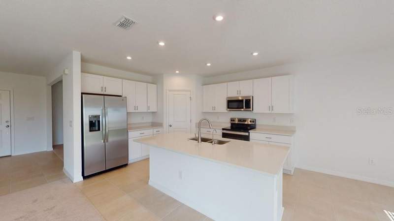 5 bedroom Single Family Residence at 6753 Equinox Lane, Solena, North Fort Myers — photo 2
