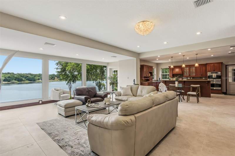 4 bedroom Single Family Residence at 1909 COUNTRY CLUB DRIVE, UNINCORPORATED, EUSTIS — photo 4