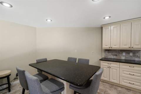 940 Rolling Hills Drive, Palm Harbor FL - photo 20 of 60