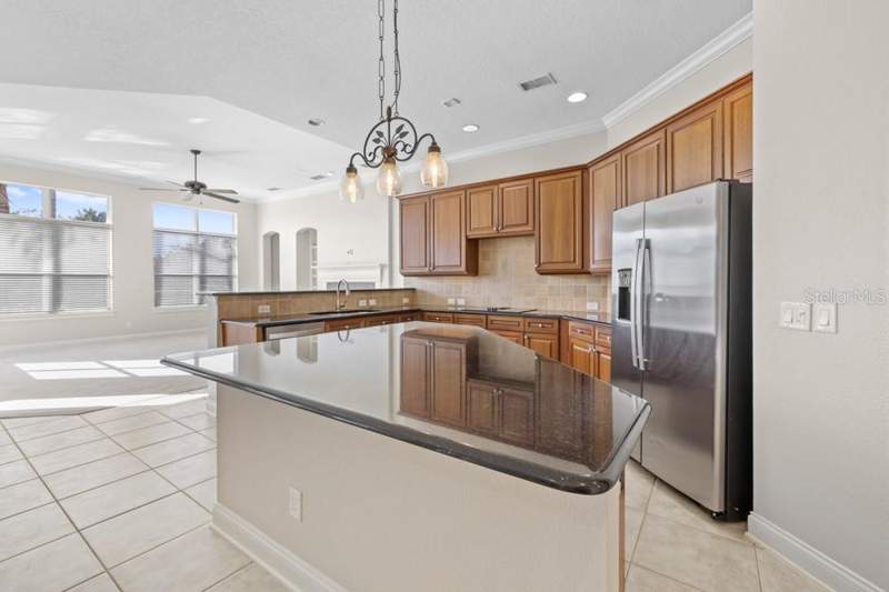 5 bedroom Single Family Residence at 25515 Hawks Run Lane, Heathrow Country Est Homes Ph One, Sorrento — photo 5