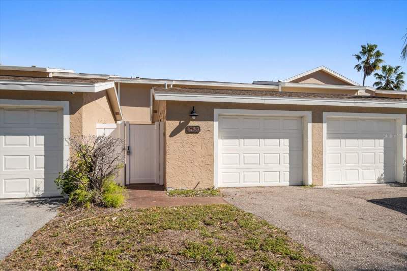 2 bedroom Condominium at 829 E Gulf Boulevard #107, La Hacienda Condo, Indian Rocks Beach — photo 2