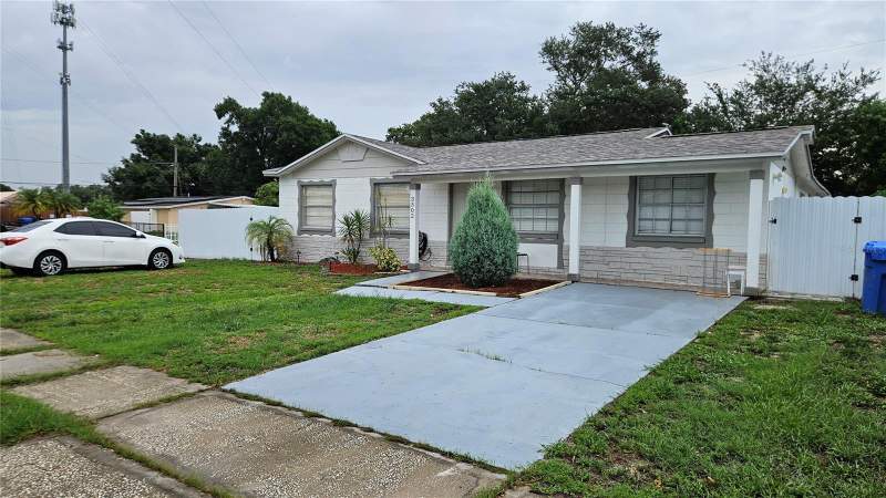4 bedroom Single Family Residence at 3502 Libby Loop, Sanson Park Unit 5, Tampa — photo 2