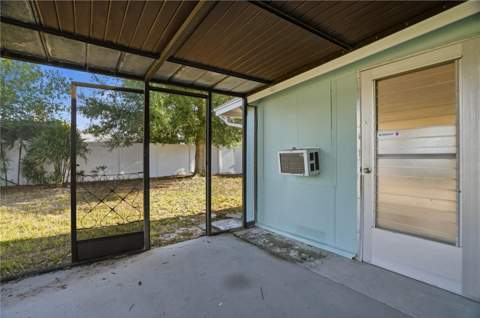 3104 Salisbury Drive, Holiday FL - photo 24 of 29