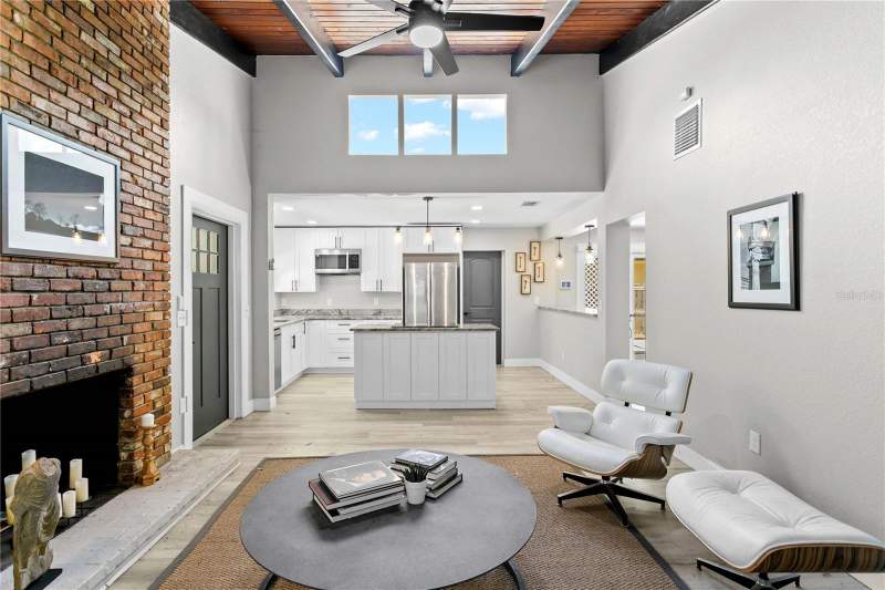 3 bedroom Single Family Residence at 520 Lake Maggiore Boulevard, Bayou Bonita Sec C Rep, St Petersburg — photo 5