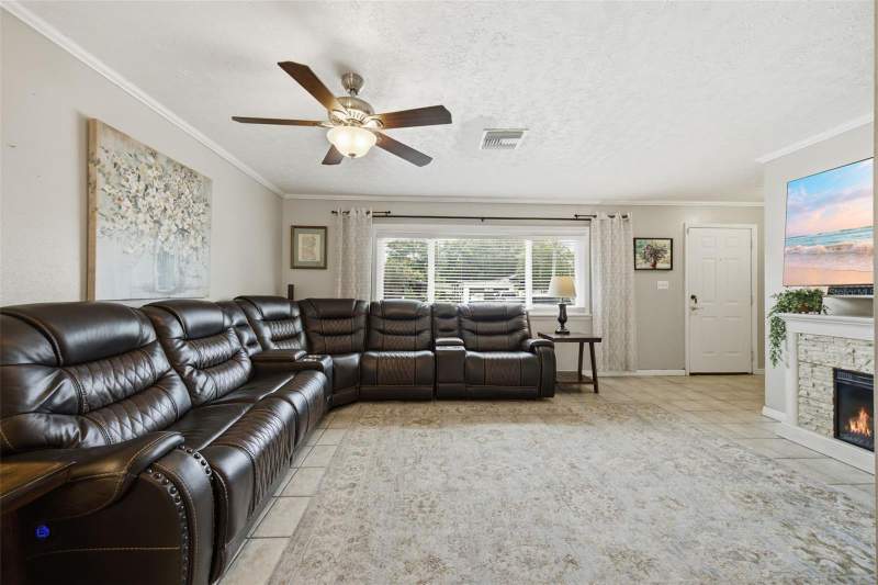 3 bedroom Single Family Residence at 4745 Tampa Downs Boulevard, Tampa Downs Heights Unit 3, Lutz — photo 5