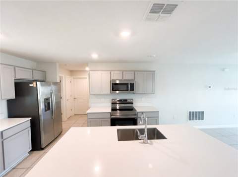 4322 Sunny Creek Place, Kissimmee FL - photo 17 of 24