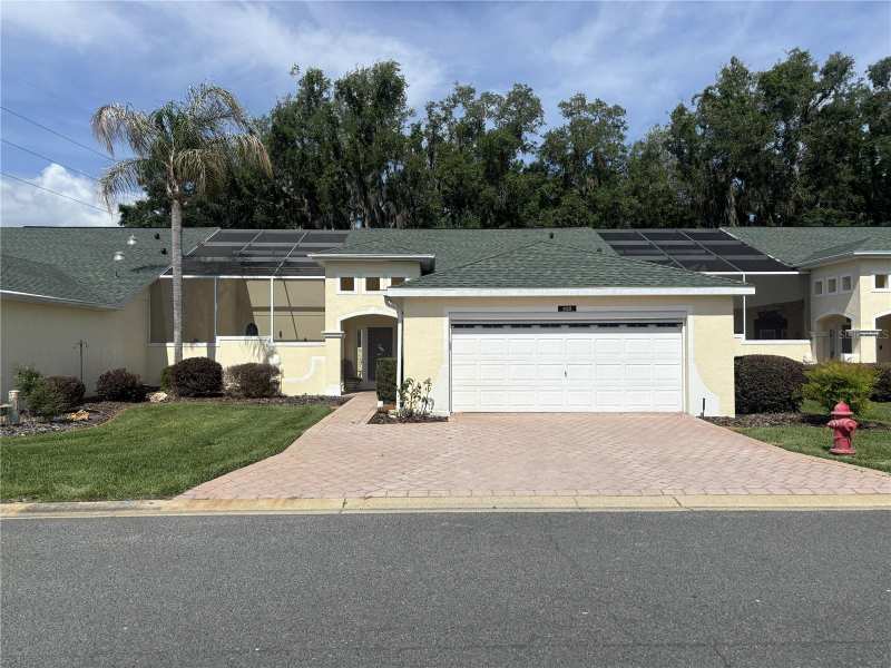 2 bedroom Condominium at 420 Glen Arbor Lane, Pennbrooke Ph 01J Lt J1 Pb 50 Pg 88-90 O, Leesburg — photo 1