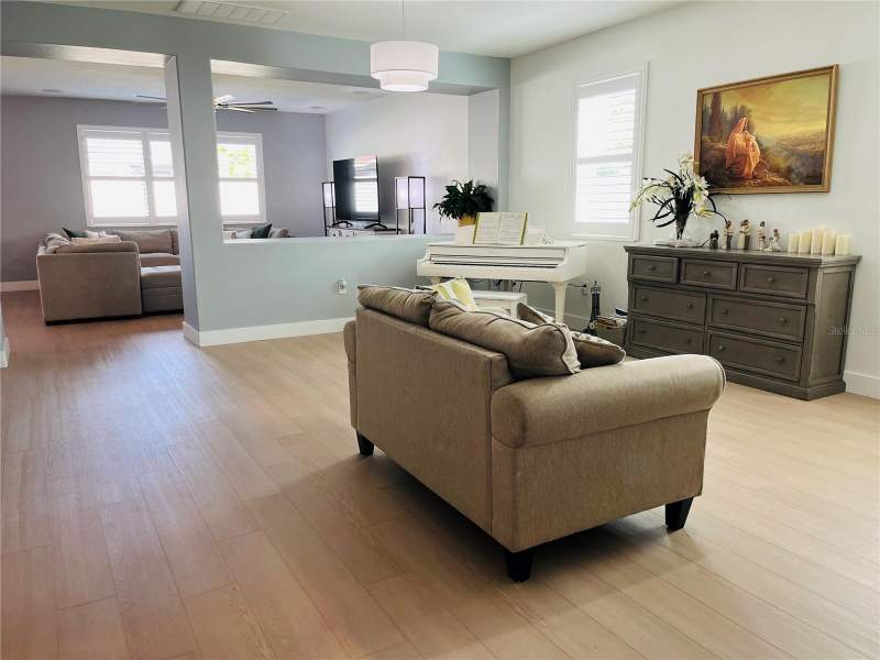 5 bedroom Single Family Residence at 14037 Pecan Orchard Drive, Orchard Pk/Stillwater Xing Ph, Winter Garden — photo 5