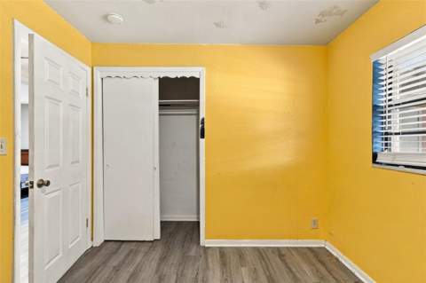 8010 Sharon Drive, Tampa FL - photo 9 of 63