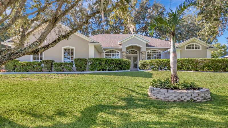 4 bedroom Single Family Residence at 10504 Jardim De Largo Street, Crescent Lake Club Second Add, Clermont — photo 2
