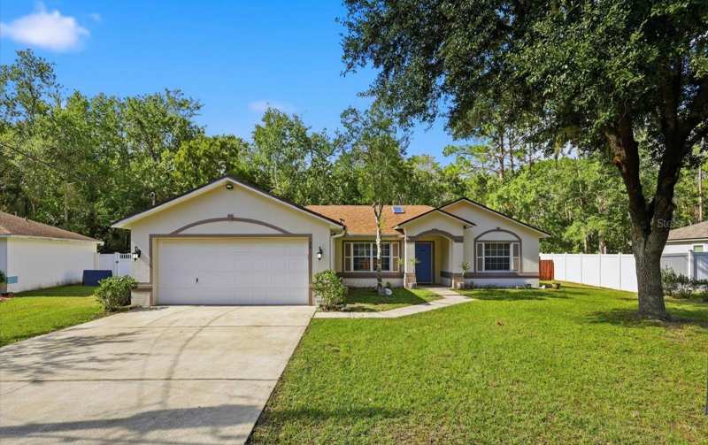 3 bedroom Single Family Residence at 90 Zephyr Lily Trail, Palm Coast Sec 63, Palm Coast — photo 1