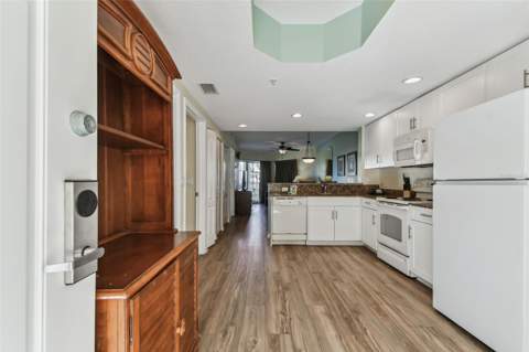 12000 Gulf Boulevard #309N, Treasure Island FL - photo 6 of 6