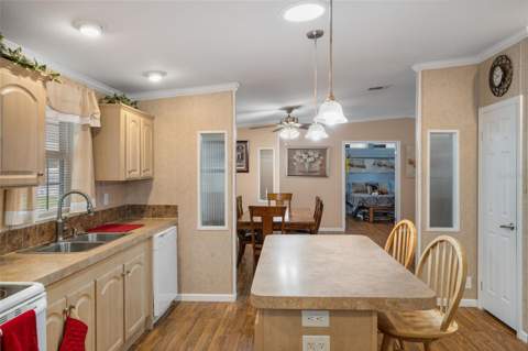 7526 Fairlane Avenue, Brooksville FL - photo 17 of 52