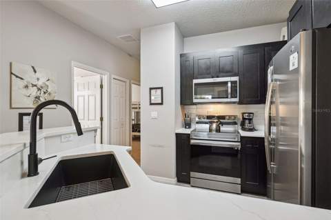 2841 Oakwater Drive, Kissimmee FL - photo 13 of 60