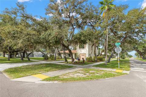202 S Mayo Street, Crystal Beach FL - photo 6 of 6