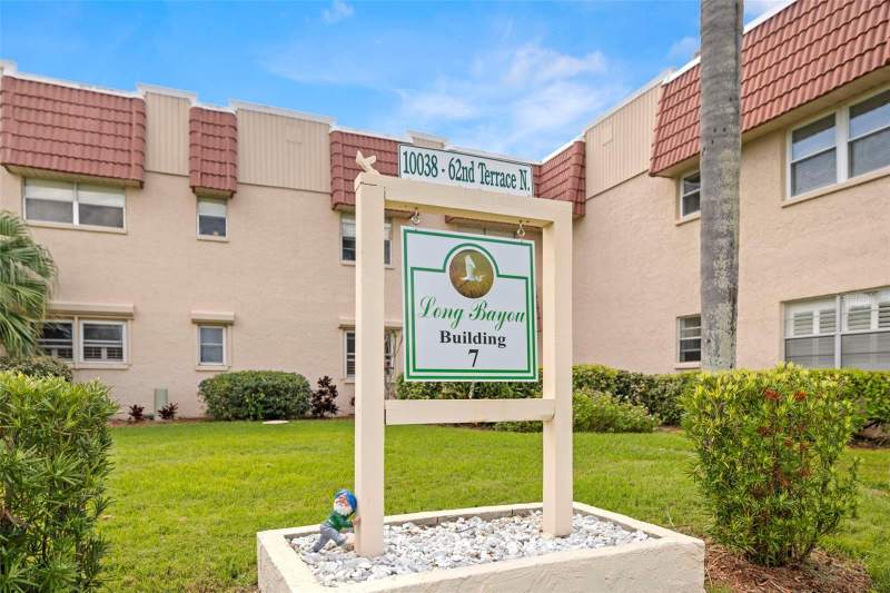 2 bedroom Condominium at 10038 62nd Terrace #1, Long Bayou, St Petersburg — photo 2