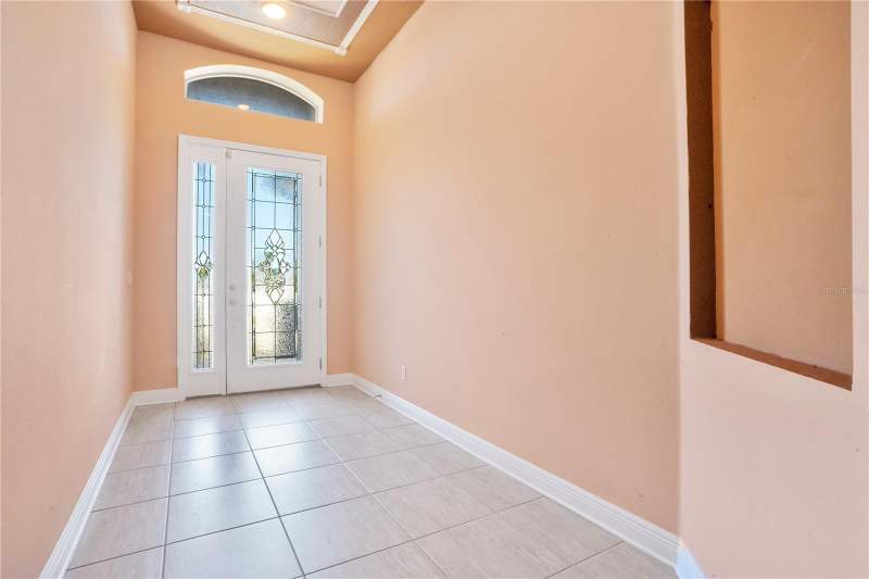 4 bedroom Single Family Residence at 2210 Valterra Vista Way, Valterra, Valrico — photo 3