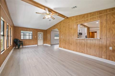 712 Jason Drive, Lady Lake FL - photo 6 of 27