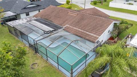 4618 Corner Court, New Port Richey FL - photo 9 of 44