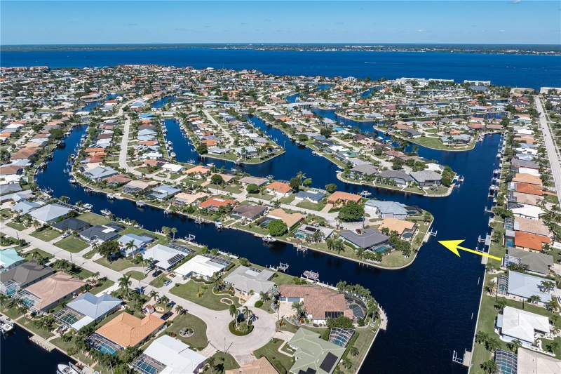 3 bedroom Single Family Residence at 499 Sorrento Court, Punta Gorda Isles Sec 05, Punta Gorda — photo 4