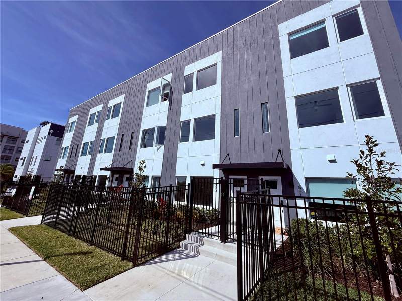 Innovation Townhomes